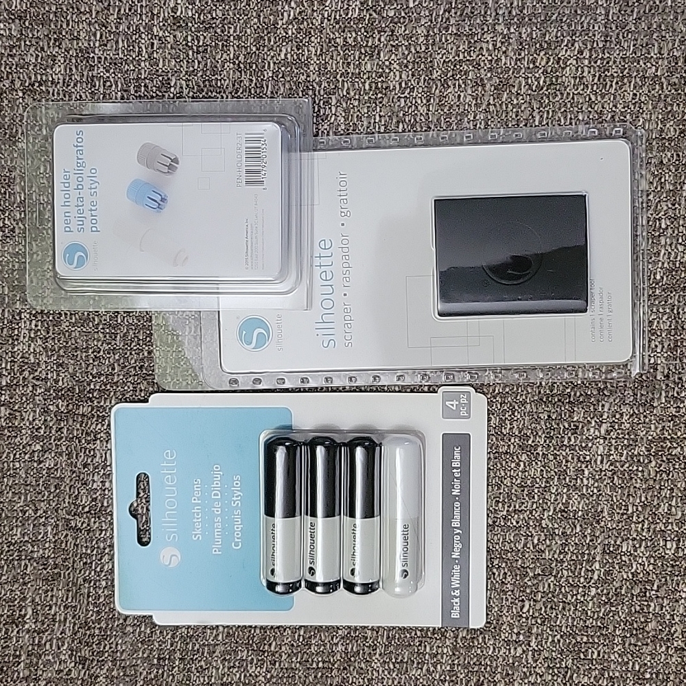 Silhouette accessories